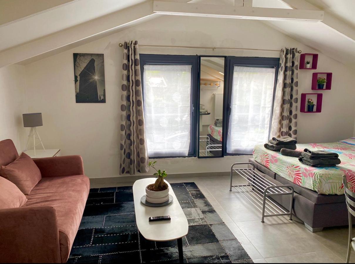 Trendy Studios Tassin Eksteriør billede